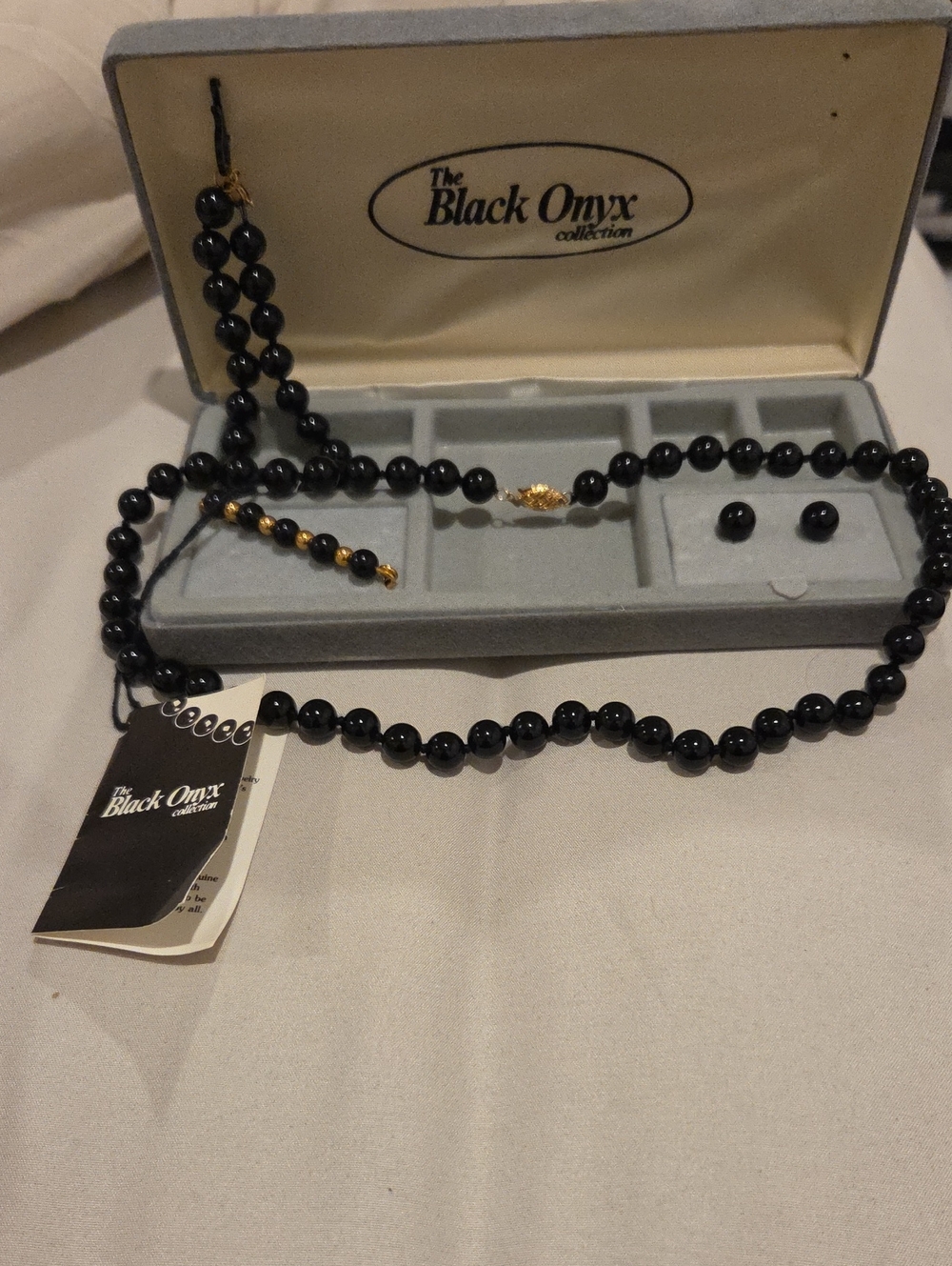 NWT Vintage Genuine Onyx 4 Piece Jewelry Set